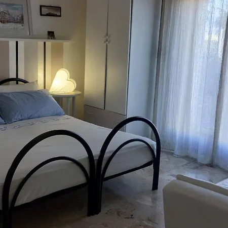 Vista Gallipoli Couette-café
