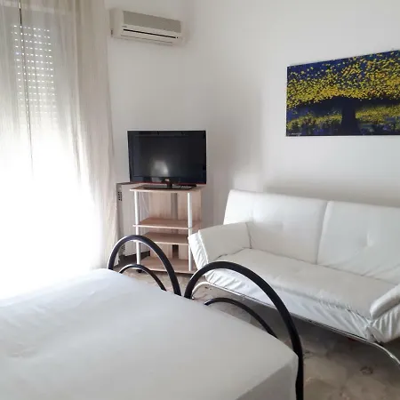 Vista Gallipoli Алецио