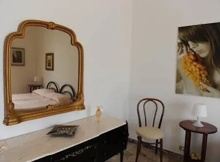 Vista Gallipoli Алецио