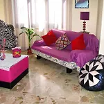 לינה וארוחת בוקר Vista Gallipoli אלציו