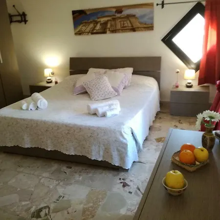 לינה וארוחת בוקר Vista Gallipoli